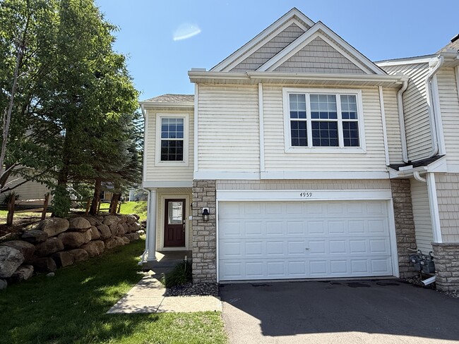 property at 4959 Bluff Heights Trail SE