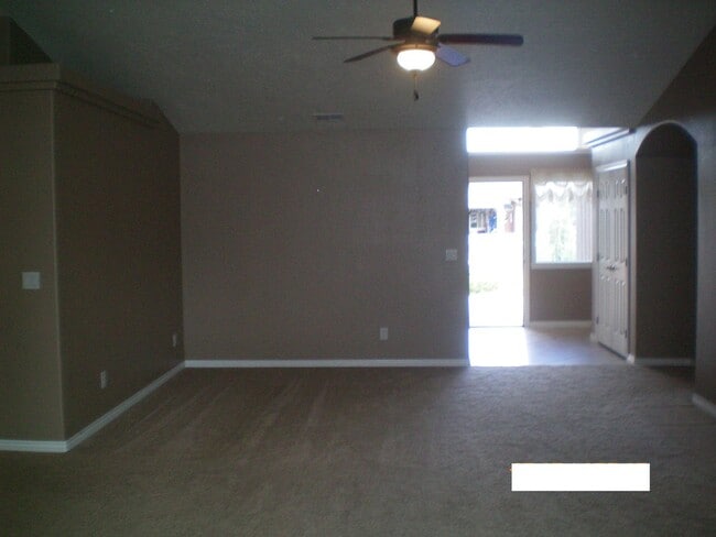 942 Agate Ct in Fruita, CO - Building Photo - Building Photo