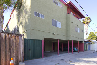 Felspar Apartments in San Diego, CA - Building Photo - Building Photo