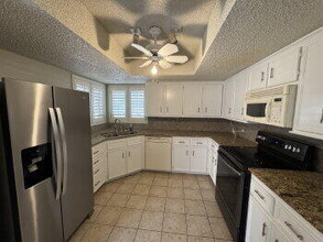8620 Memphis Ave in Lubbock, TX - Building Photo - Building Photo