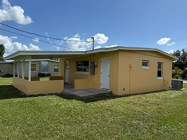 3388 Croton Terrace in Port Charlotte, FL - Building Photo - Building Photo