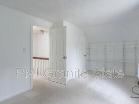 3 Duckford Cir in Nashua, NH - Building Photo