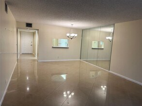 1151 SW 128th Terrace in Pembroke Pines, FL - Building Photo - Building Photo
