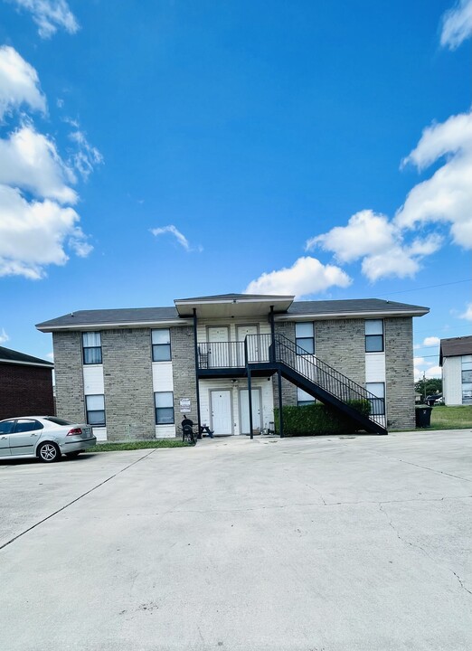 1705 Benttree Dr, Unit B in Killeen, TX - Foto de edificio