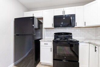 296 S Warren Ave in Columbus, OH - Building Photo - Building Photo