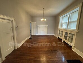 1503 Bernard Ave in Nashville, TN - Foto de edificio - Building Photo