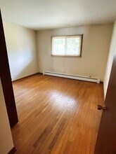 826 N Milwaukee Ave in Libertyville, IL - Building Photo - Building Photo