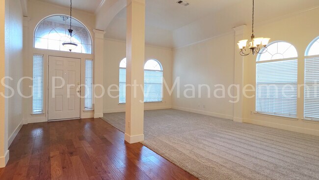 1304 Hillcrest Dr in Allen, TX - Building Photo - Building Photo