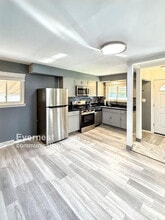20853 Garden Ln in Ferndale, MI - Building Photo - Building Photo