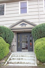 1514 SE Bybee Blvd in Portland, OR - Foto de edificio - Building Photo