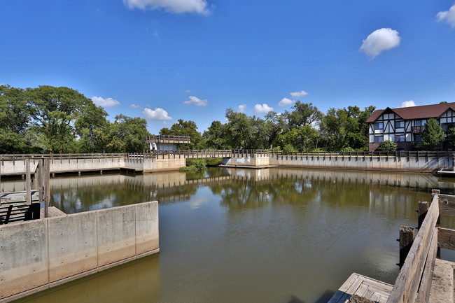 Village Park at Barclay Square photo'