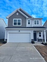 184 N Finley Lndg Pkwy in Smithfield, NC - Building Photo