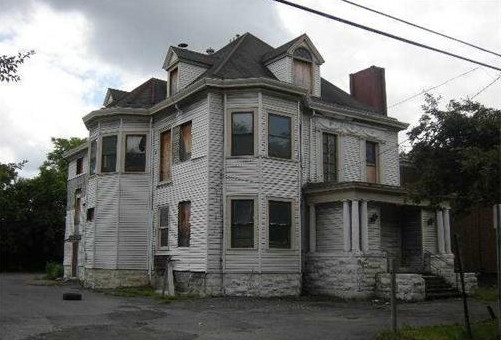 210 Hawley St in Syracuse, NY - Building Photo