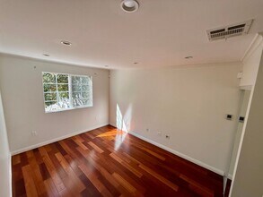 1838 Glenwood Rd in Glendale, CA - Building Photo - Building Photo