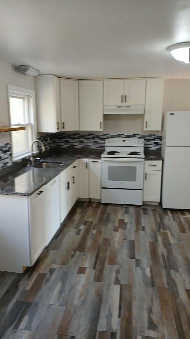 17 Ontario Ave, Unit 17 in Dracut, MA - Building Photo - Building Photo