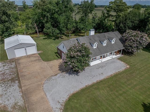 1820 LA-457 in Lecompte, LA - Foto de edificio - Building Photo