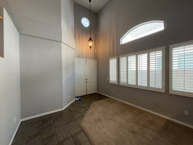3824 Cape Royal St in Las Vegas, NV - Building Photo - Building Photo