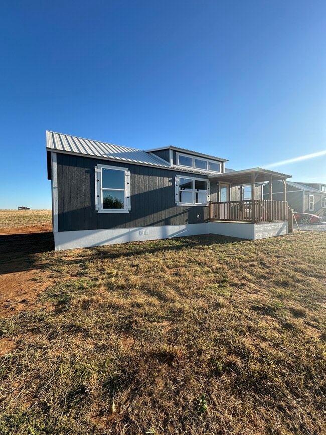 120 Hill County Rd 4105 in Covington, TX - Building Photo - Building Photo