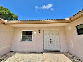 11615 NW 23rd Ct in Coral Springs, FL - Building Photo - Building Photo
