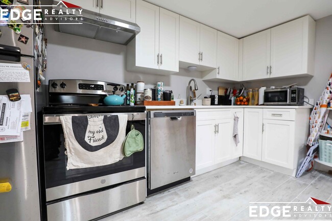 10 Donnybrook Rd in Boston, MA - Building Photo - Building Photo