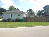 7 Independence Ave in Joliet, IL - Foto de edificio - Building Photo