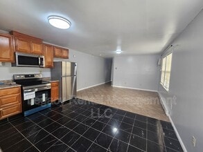 107 -109 E Blaine St in Mcadoo, PA - Building Photo - Building Photo