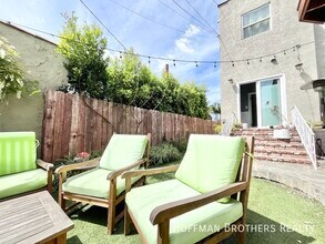 1600 S Orange Dr in Los Angeles, CA - Building Photo - Building Photo