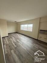 1400 Chicago Ave in Evanston, IL - Building Photo