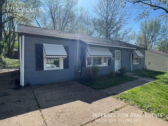 9756 Vickie Pl in St. Louis, MO - Building Photo - Building Photo