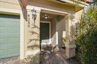 4280 55th St in Vero Beach, FL - Building Photo - Building Photo