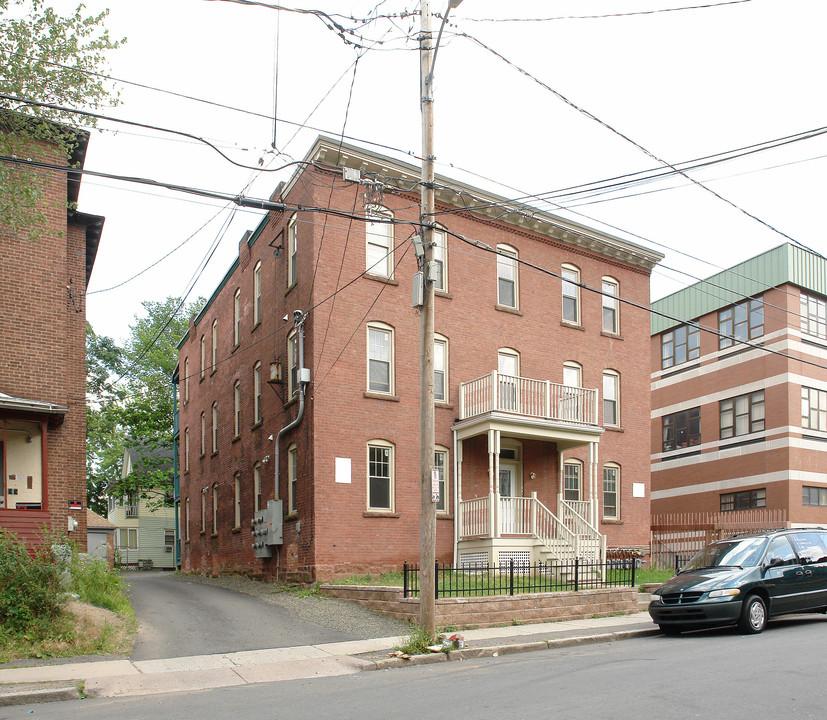 164 Babcock St in Hartford, CT - Building Photo