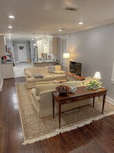 907 Ashley Ave, Unit Main House in Charleston, SC - Foto de edificio - Building Photo