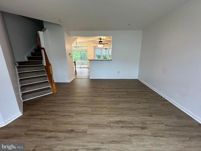 property at 1327 Lewis Ln