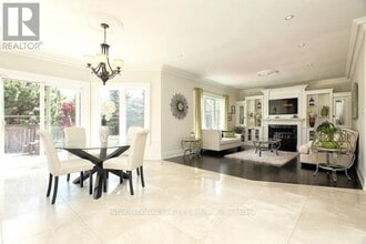 7 Elderwood Dr in Richmond Hill, ON - Building Photo - Building Photo