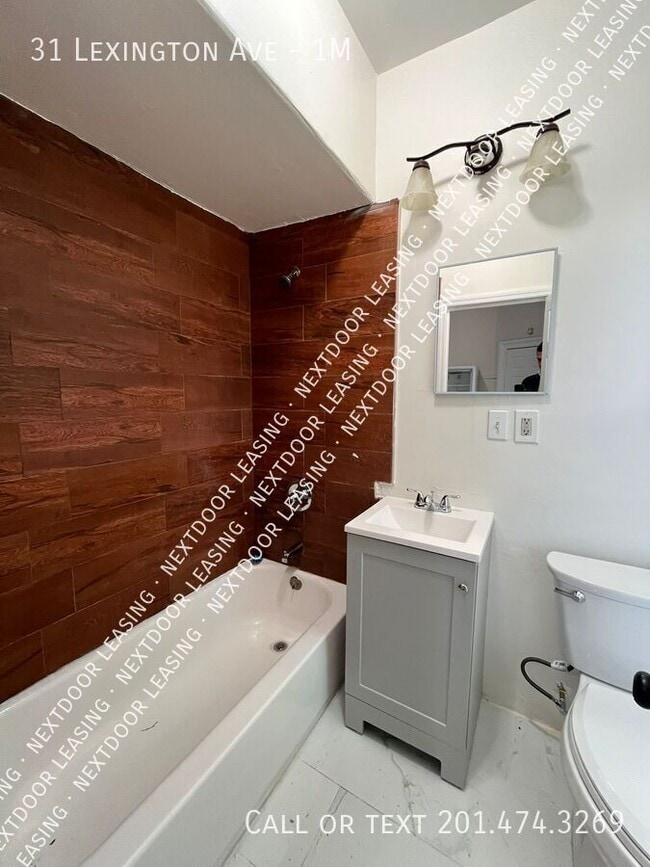 31 Lexington Ave in Jersey City, NJ - Building Photo - Building Photo