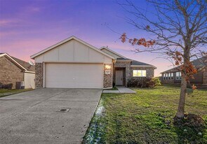 4620 Elderberry St in Forney, TX - Building Photo