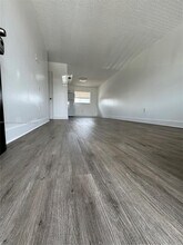 5491 W 24th Ave in Hialeah, FL - Building Photo - Building Photo