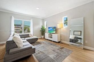 4711 N Miami Ave in Miami, FL - Building Photo - Building Photo