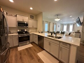 4071 Samaritan Loop in Colorado Springs, CO - Foto de edificio - Building Photo