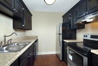 Building Photo - Silver Oak Apartamentos in Birmingham, Alabama