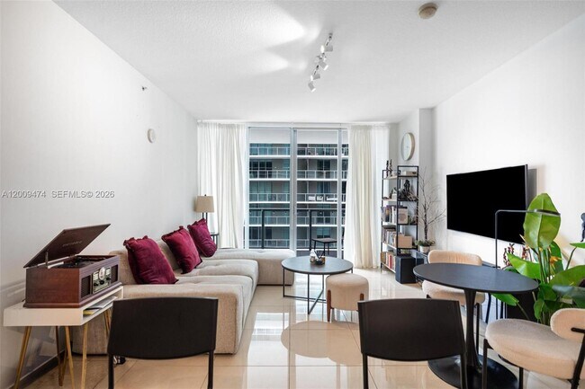 property at 79 SW 12th St