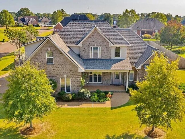 property at 66 Morning Grove Dr