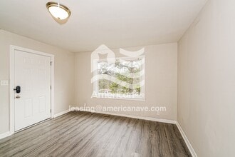 624 Brunson Ave in Birmingham, AL - Foto de edificio - Building Photo