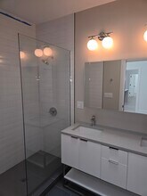 2909 N Milwaukee Ave, Unit 2 in Chicago, IL - Building Photo - Building Photo