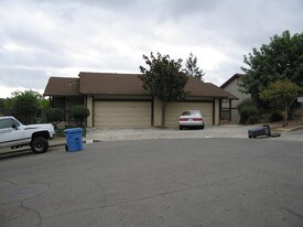 111 Carmel Ct in Novato, CA - Building Photo