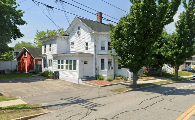 8 6th St in Dover, NH - Building Photo - Building Photo