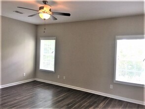 921 Beverly Ct in Spring Hill, TN - Building Photo - Building Photo