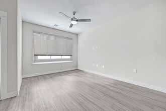 Brightleaf at Lakeline in Austin, TX - Foto de edificio - Building Photo