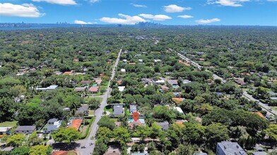 630 NE 121st St in Biscayne Park, FL - Building Photo - Building Photo