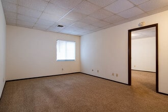 Regency Tower in Springfield, MO - Building Photo - Building Photo
